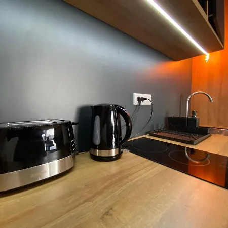 L8 Apartament