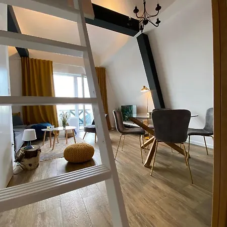 L8 Apartament